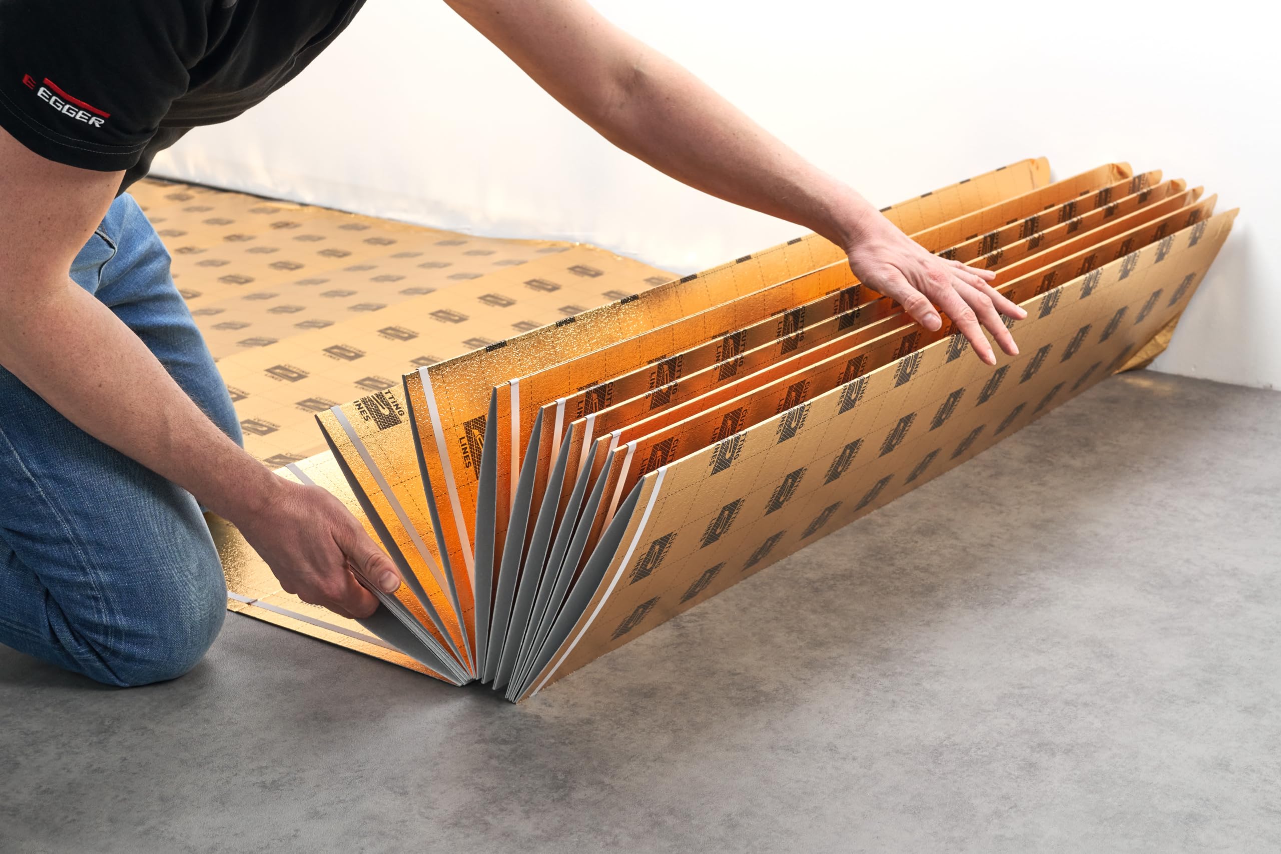 egger-silenzio-duo-laminat-unterlagsmatte-1-5-mm-10-m-mit-dampfsperre image 6