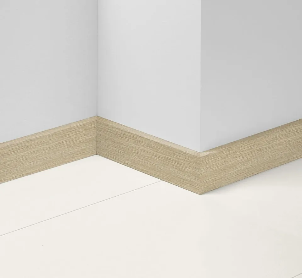 parador-sl-18-dekor-sockelleiste-eiche-d089-70x16-5x2200-mm image 1