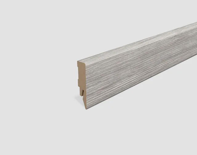 egger-sockelleiste-6-cm-cubical-eiche-hellgrau-l596-2400-x-14-x-58-mm image 1