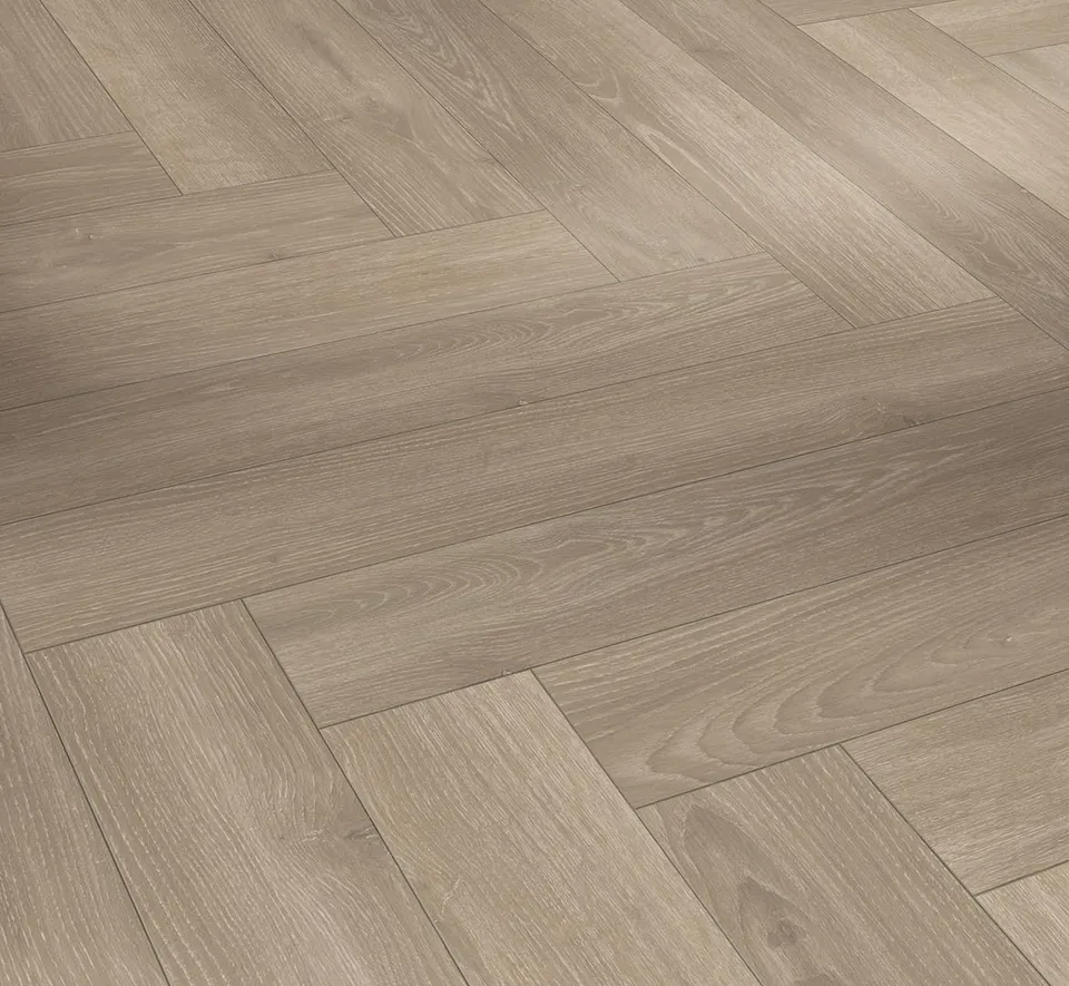 parador-trendtime-3-laminat-eiche-skyline-perlgrau-fischgr-t-858x143mm image 1