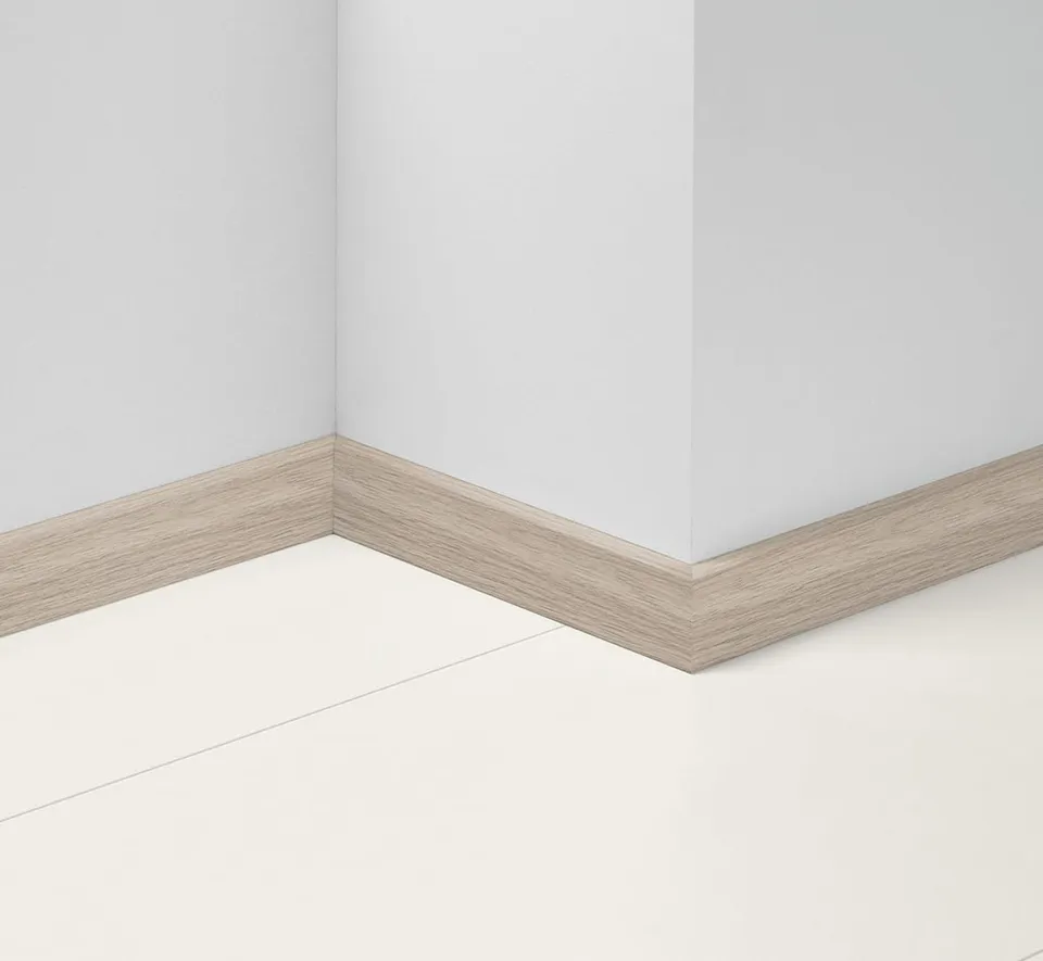 parador-dekor-sockelleiste-sl-5-wf-eiche-d015-2200-x-16-x-50-mm image 1