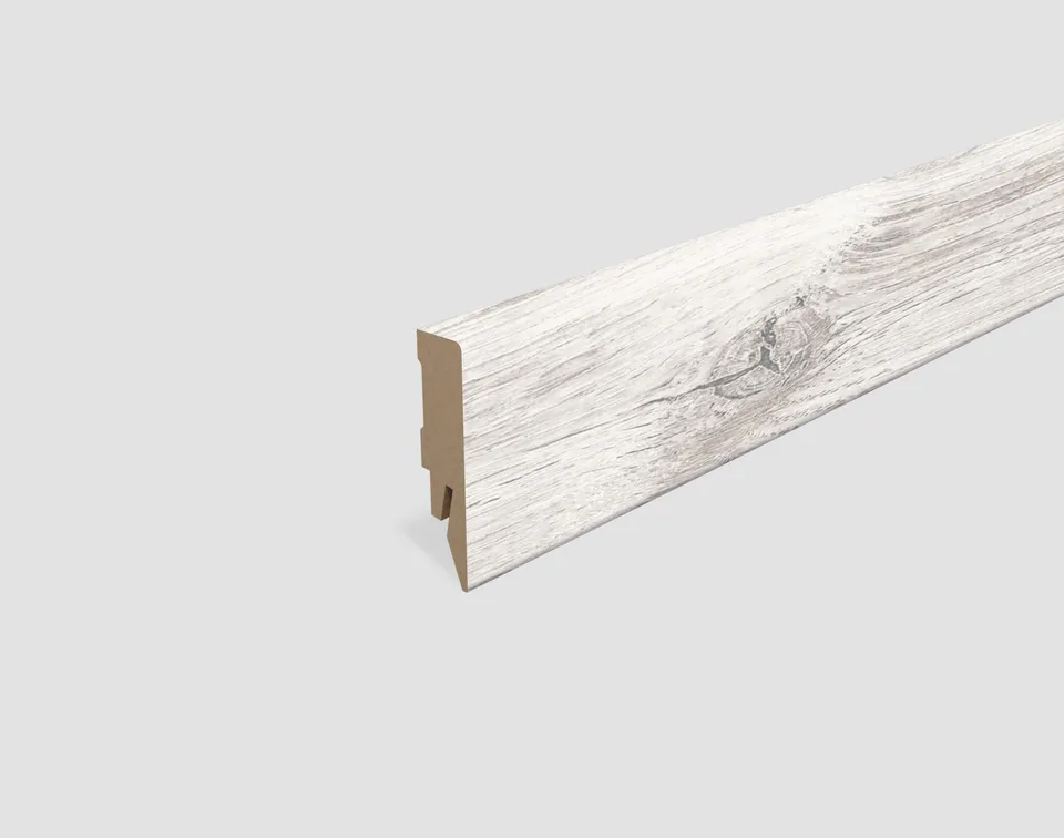 egger-sockelleiste-eiche-weiss-l511-cubical-2400-x-14-x-58-mm image 1
