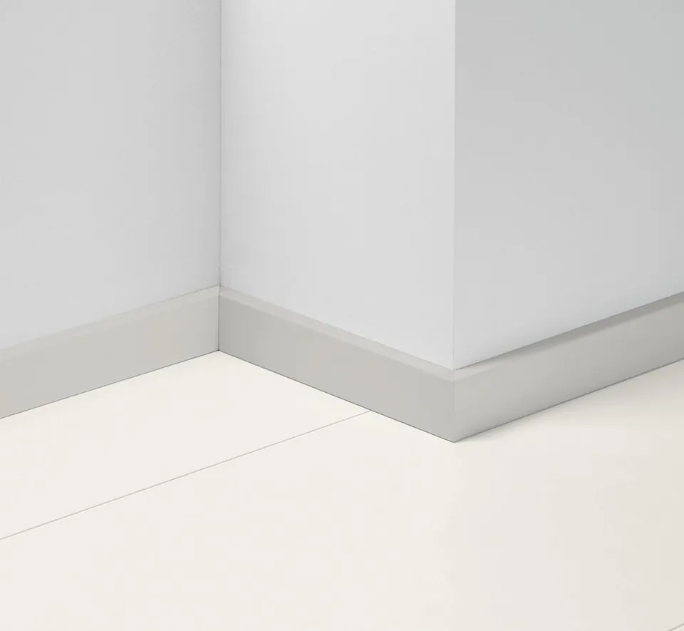 parador-dekor-sockelleiste-sl-5-wf-wei-grundiert-50x16x2200-mm-f-r-feuchtr-ume image 1