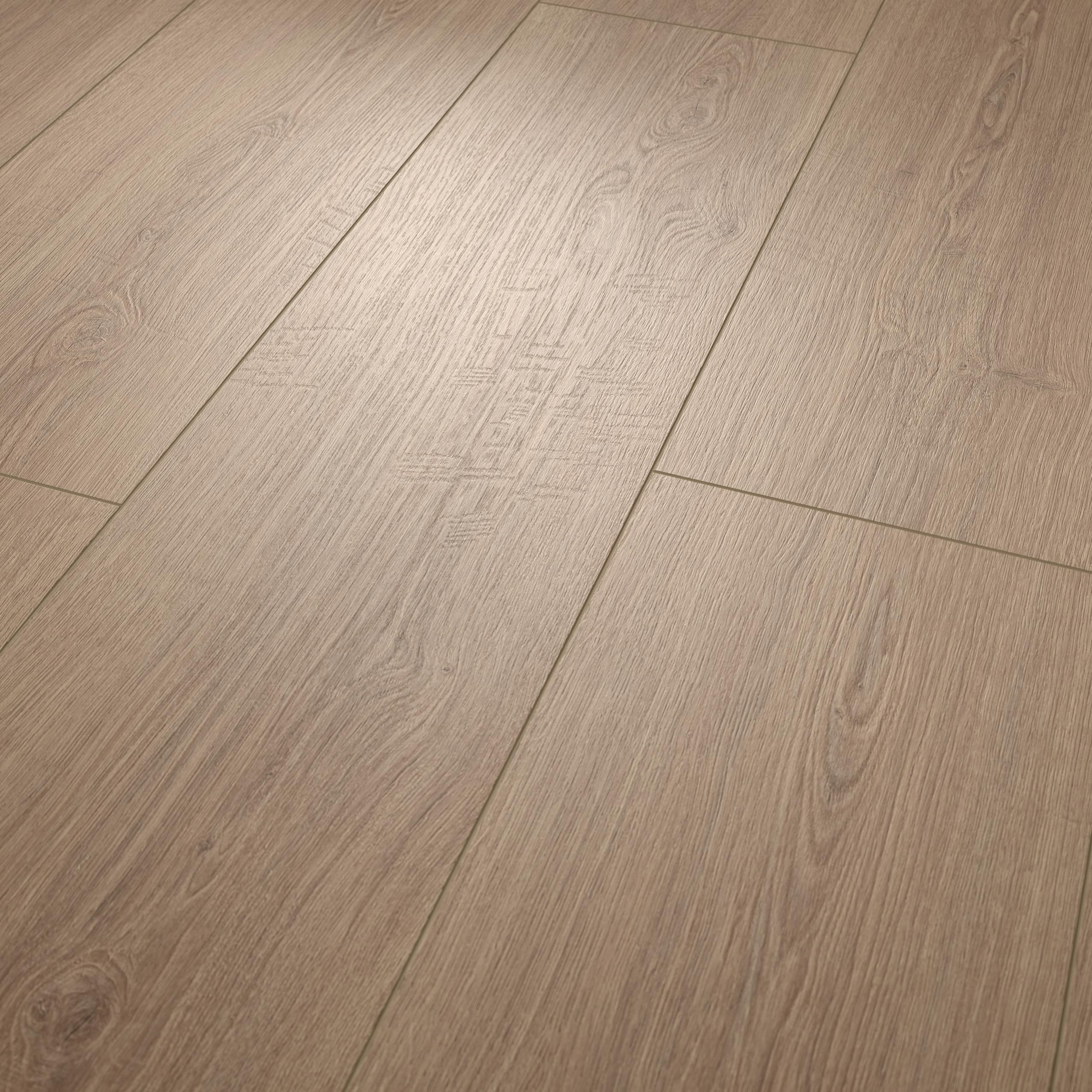 egger-naturesense-aqua-laminat-el2029-victoria-eiche-braun-1292x246x8-mm image 1