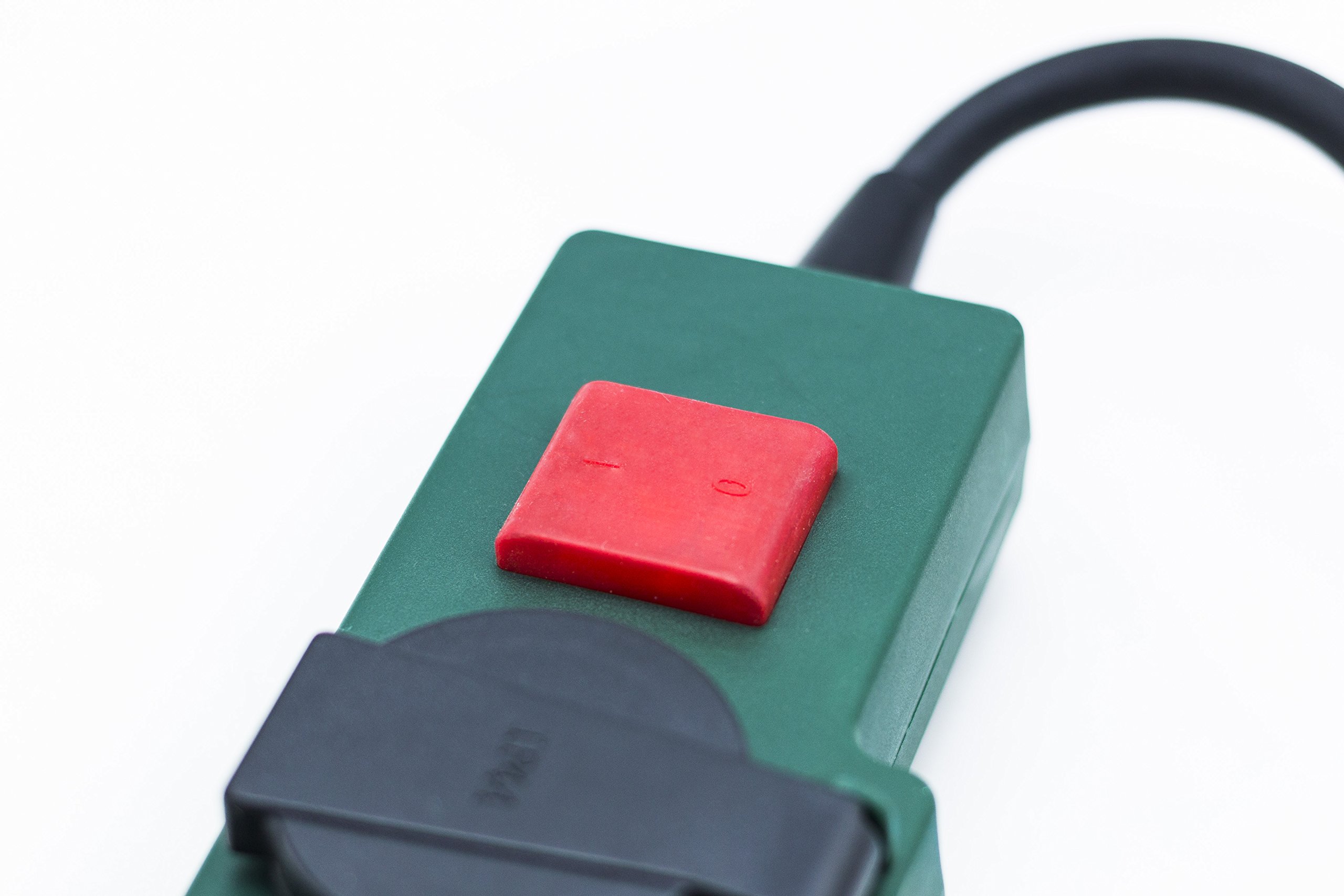 meister-steckdosenleiste-5-fach-1-4-m-kabel-ip44-mit-schalter-gr-n image 3