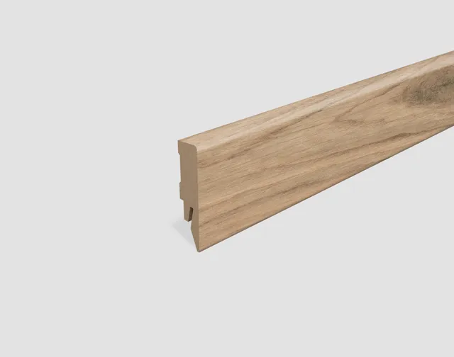 egger-sockelleiste-6-cm-cubical-eiche-braun-l573-2400-mm image 1