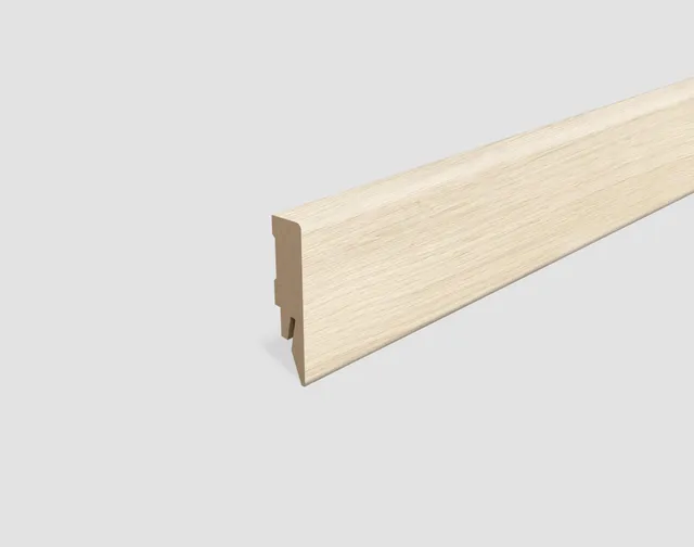 egger-sockelleiste-6cm-cubical-eiche-weiss-l728-2400-x-14-x-58-mm image 1
