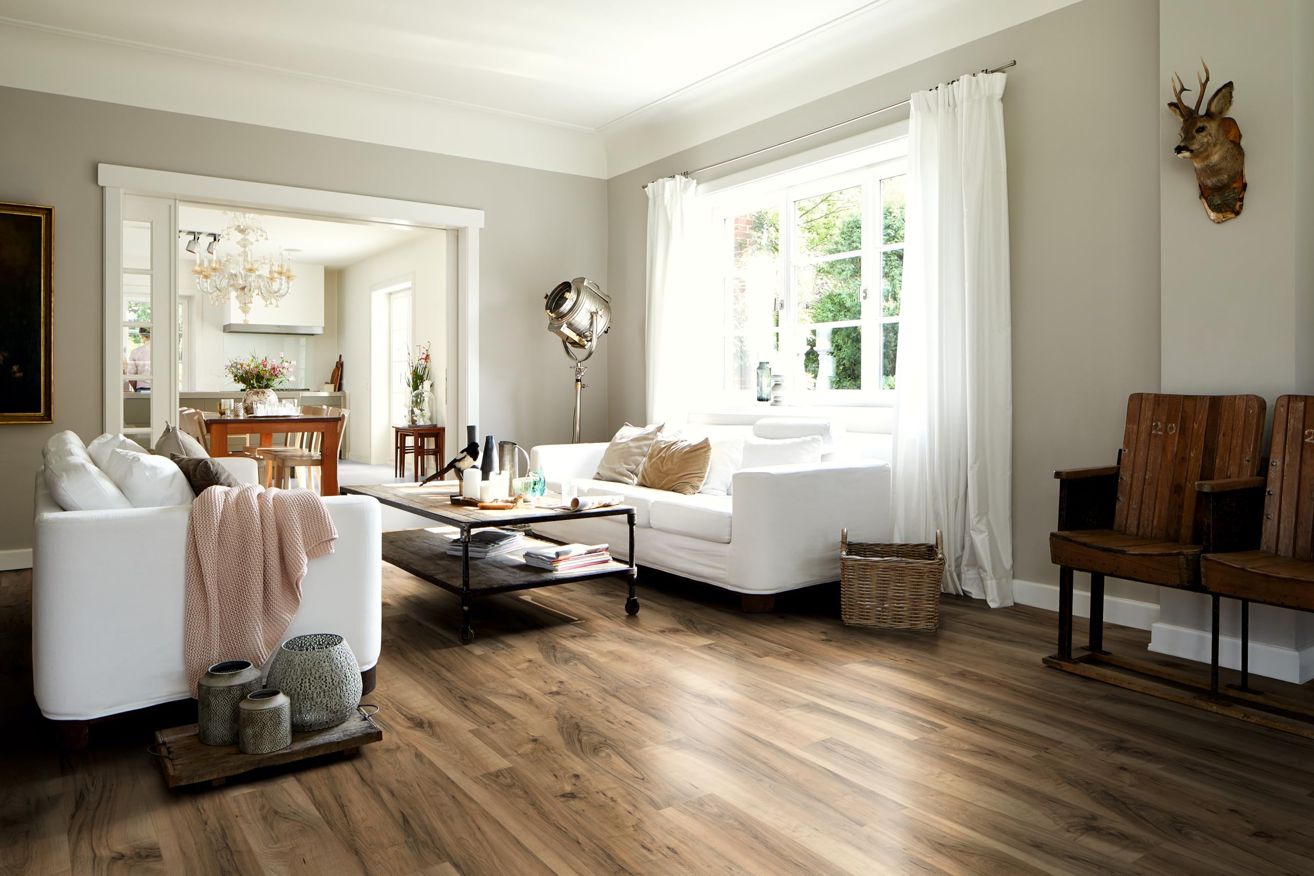 egger-naturesense-aqua-laminat-el1071-perganti-nussbaum-braun-1292x193x8-mm image 5