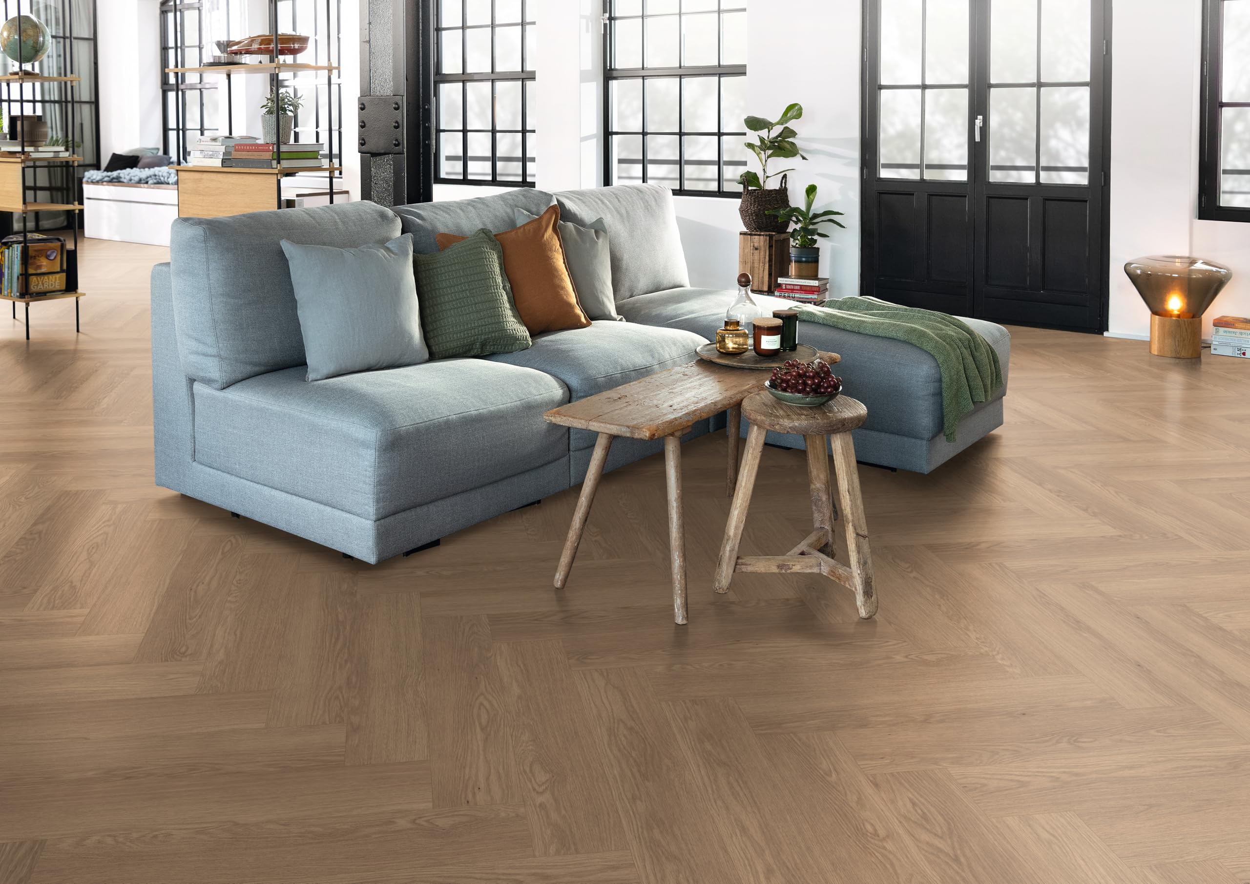 egger-naturesense-herringbone-laminat-el2134-baronia-eiche-braun-840x168x8mm image 5