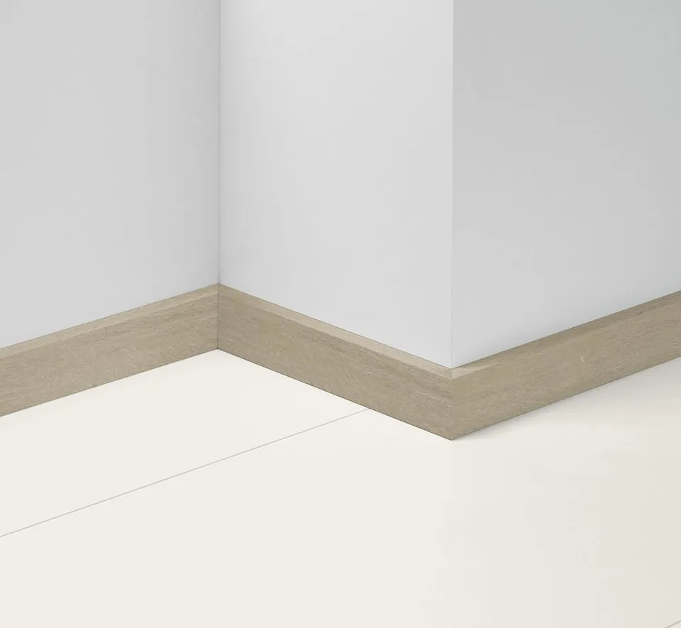 parador-sl-5-wf-dekor-sockelleiste-eiche-d149-50-x-16-x-2200-mm-wasserfest image 1
