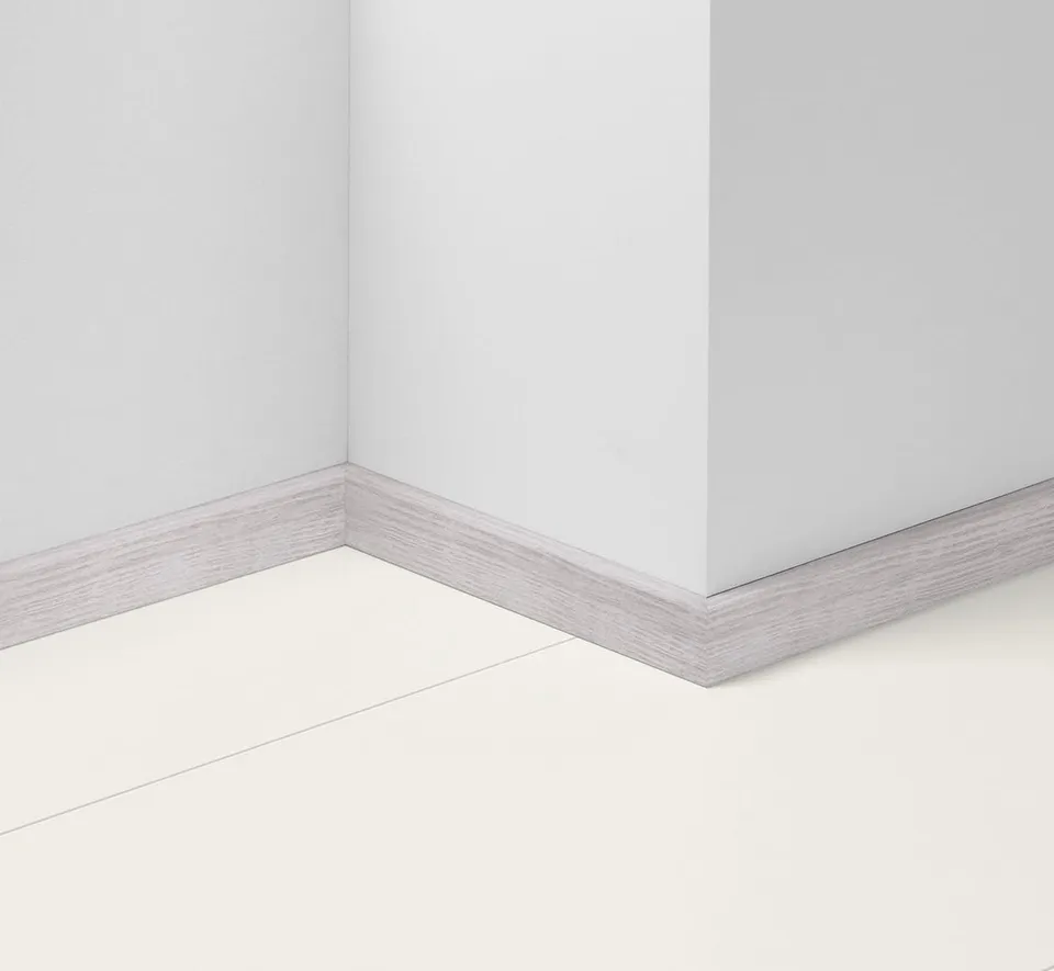parador-sl-3-dekor-sockelleiste-eiche-d120-2200-x-16-x-40-mm image 1