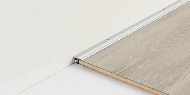 parador-abschlussprofil-aluminium-silber-f-r-vinyl-laminat-7-15mm image 1