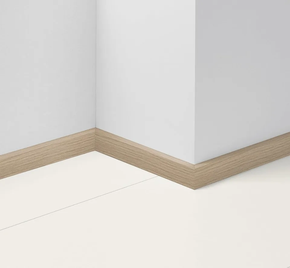 parador-sl-3-dekor-sockelleiste-eiche-d020-l-nge-2-20-m image 1