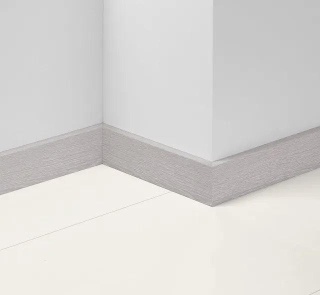 parador-sl-18-dekor-sockelleiste-eiche-d128-2-20-m-mdf-gradlinig image 1
