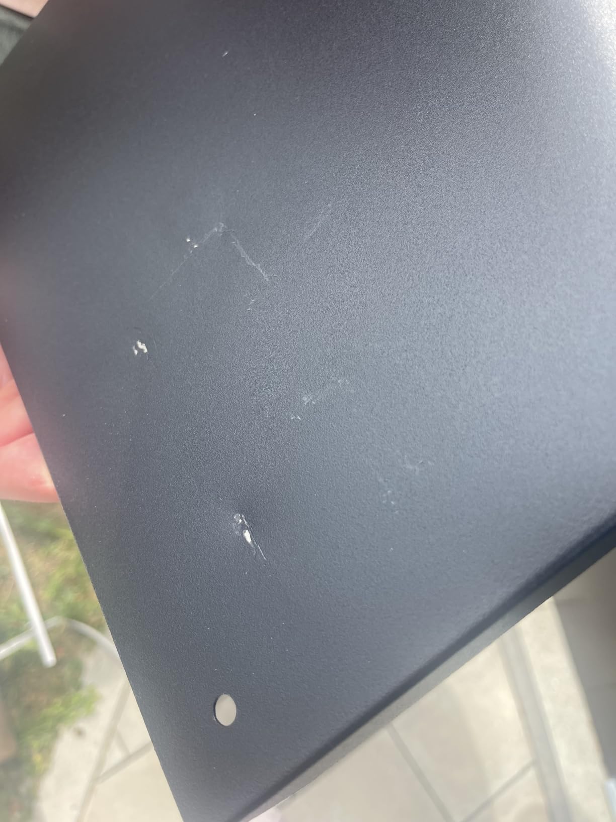 Stabil, aber eine Schublade klemmt